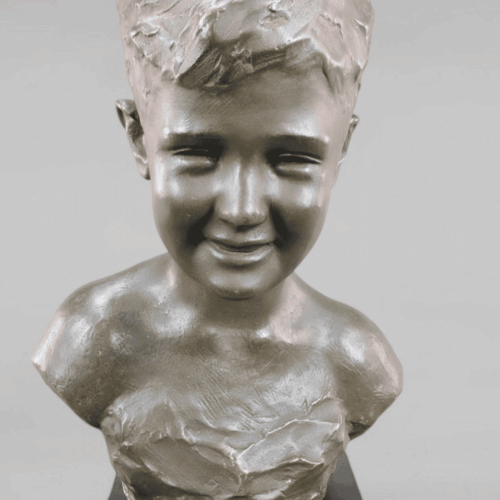 Buste d'un Jeune Garçon en terre cuite signé Patris, 1946