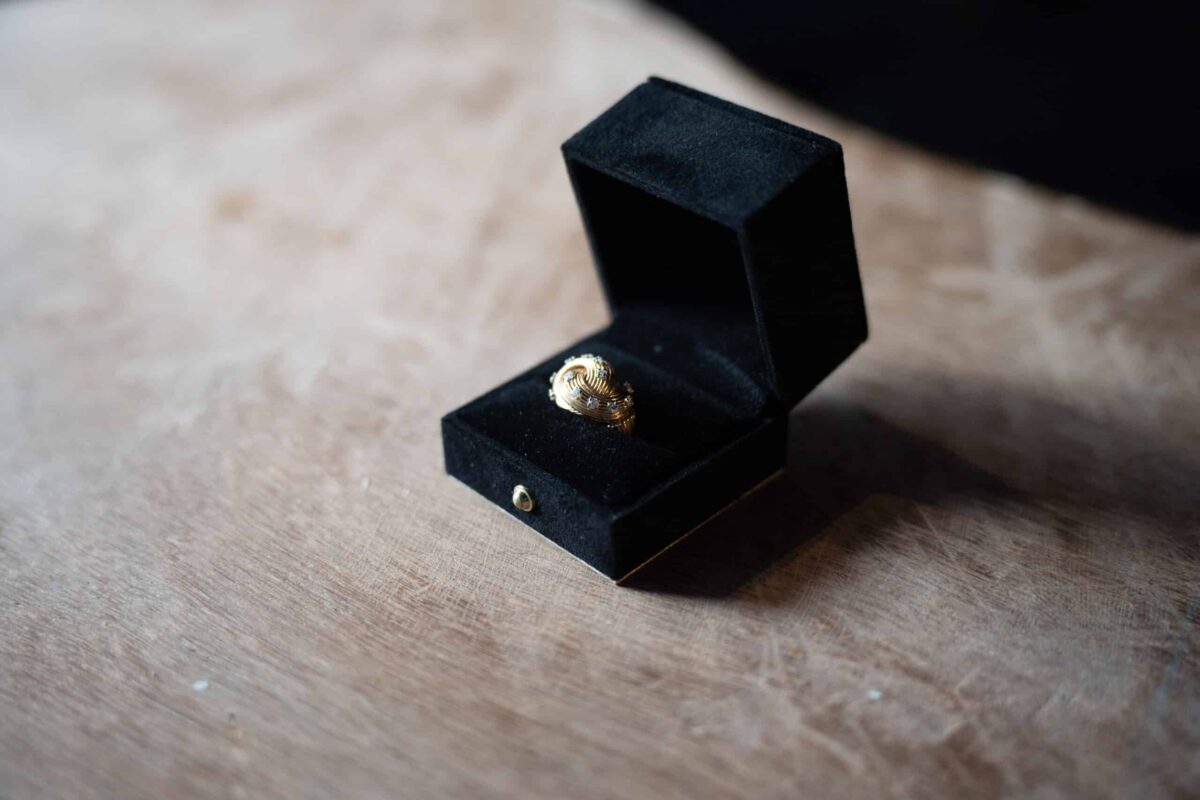 Bague Haute Joaillerie en Or 18 Carats – Image 2