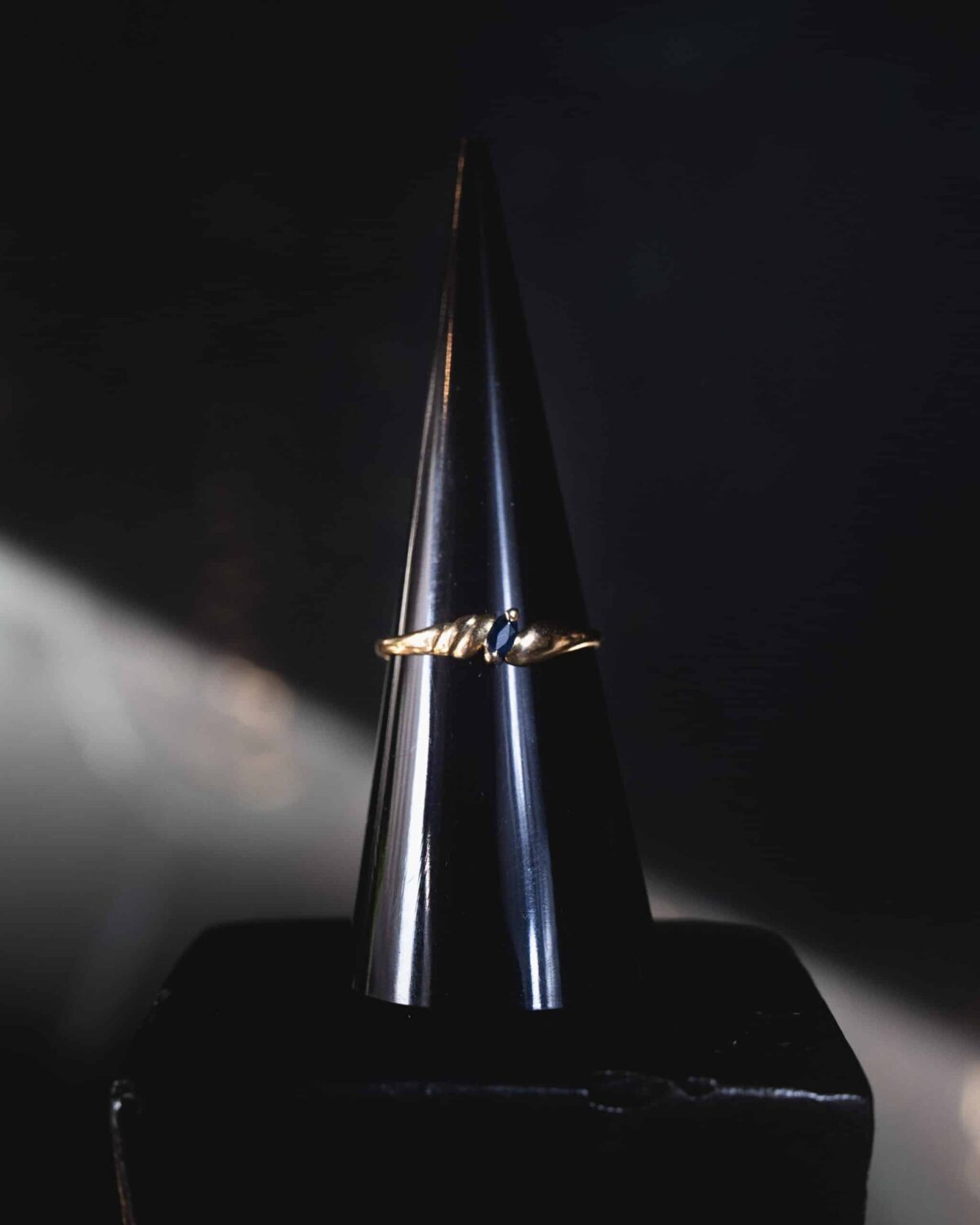 Bague Élégance Saphir