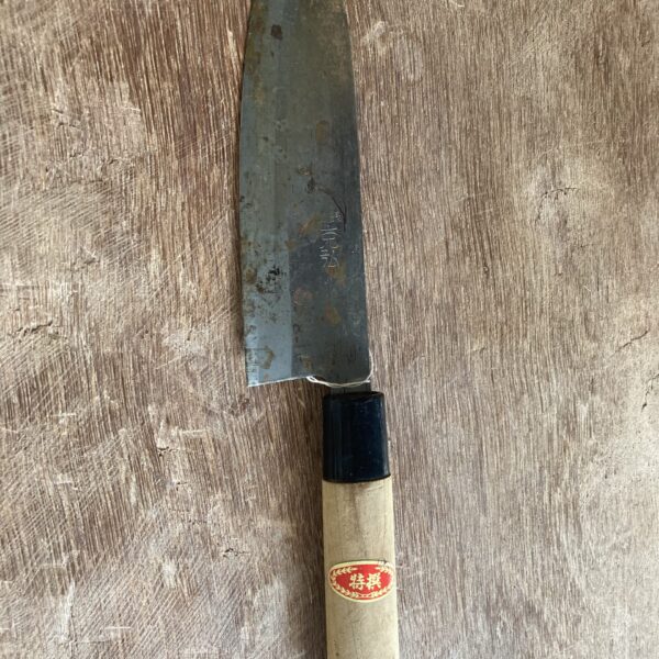 Couteau Santoku Japonais – Acier Carbone, Manche en Bois