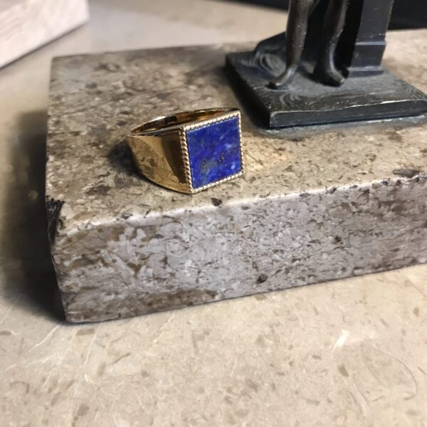 Françoise - Lapis Lazuli