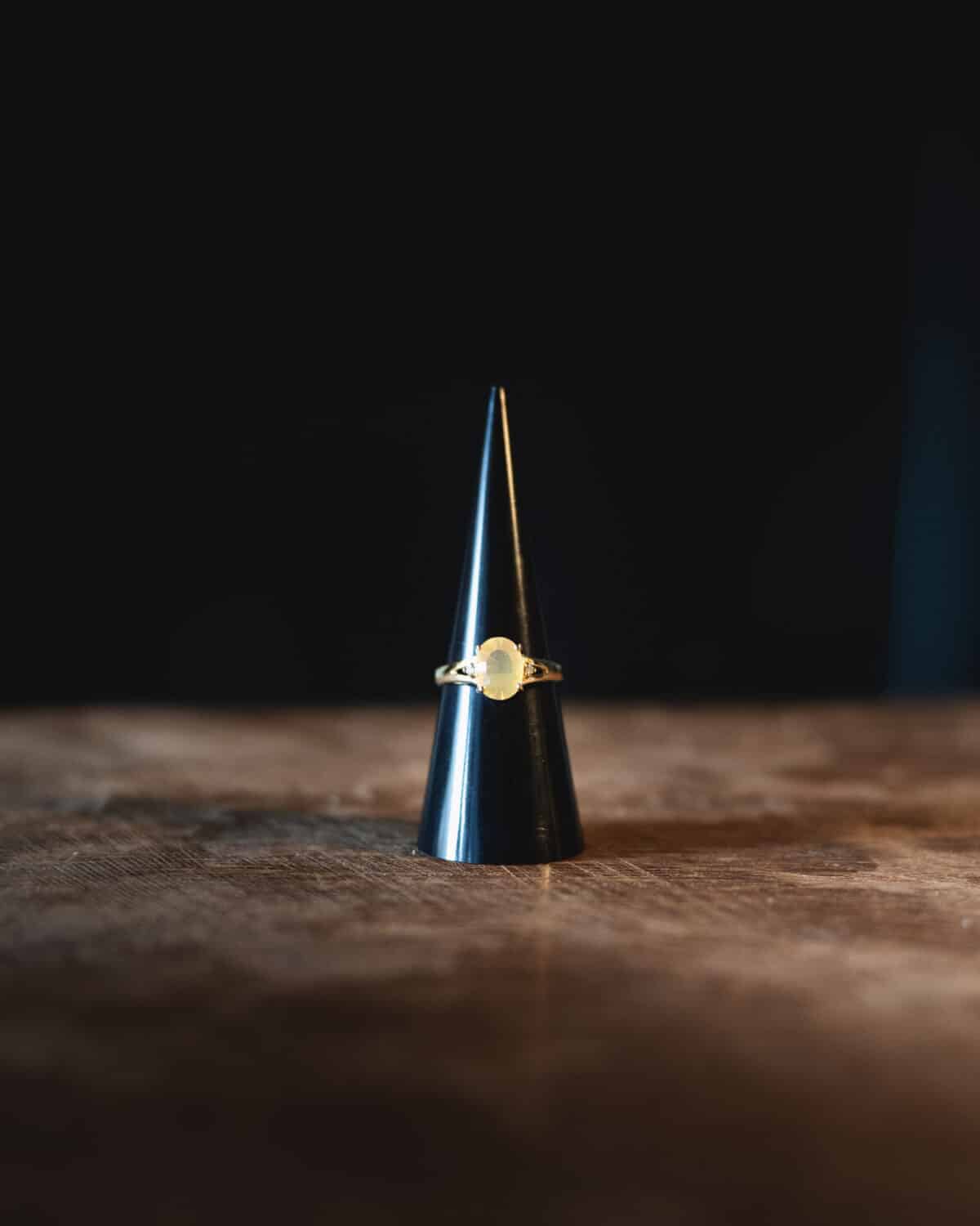 Bague en or jaune avec citrine et diamants