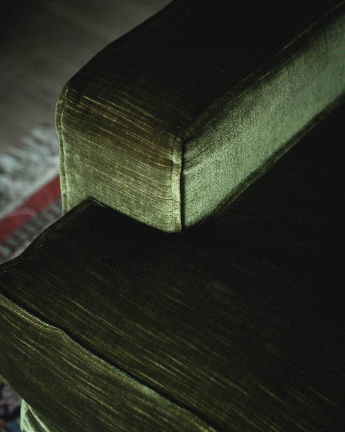 Fauteuil vintage italien en velours vert – Années 70 – Image 3
