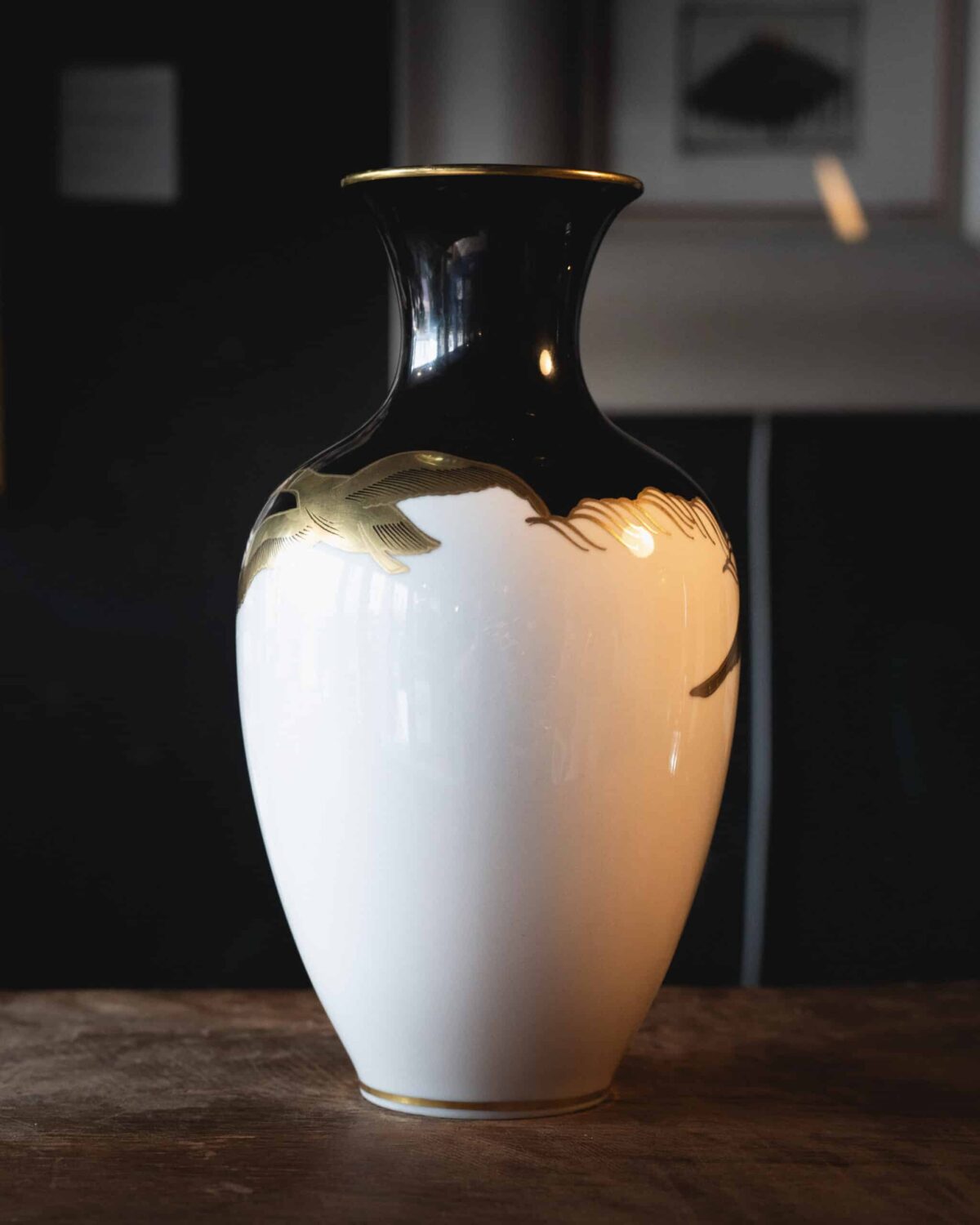 Vase en porcelaine de Bavière à décor doré – Image 3
