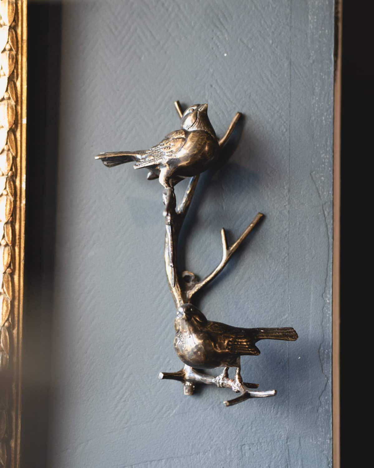 Décoration murale en bronze