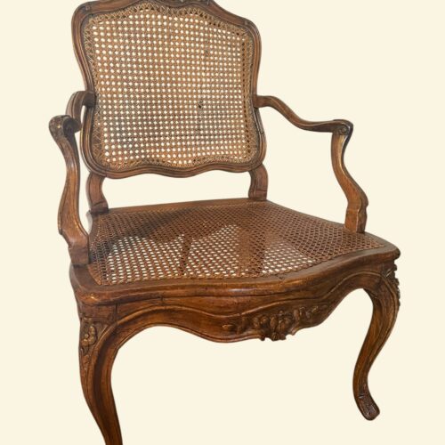 Fauteuil à dossier la reine Louis XV